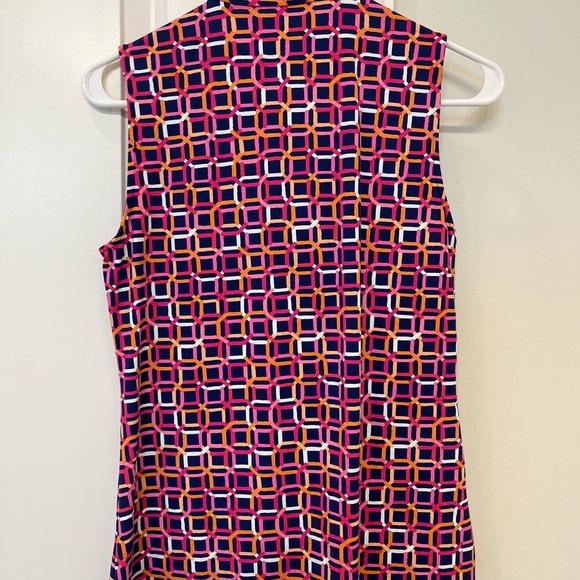 J.McLaughlin sleeveless top - Picture 3 of 3